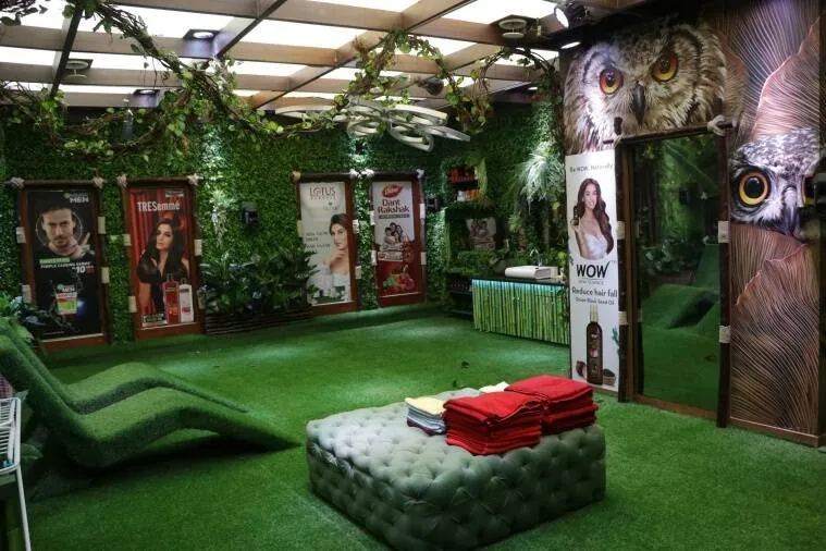 Bigg boss Hindi set