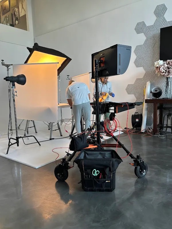 T.Y.E. Photography Studios