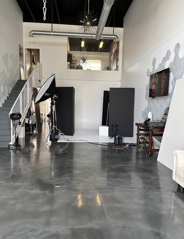 T.Y.E. Photography Studios