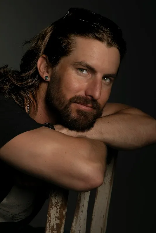 T.Y.E. Photography Studios