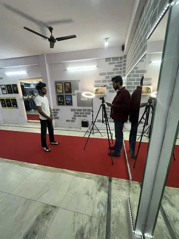 VC STUDIOS