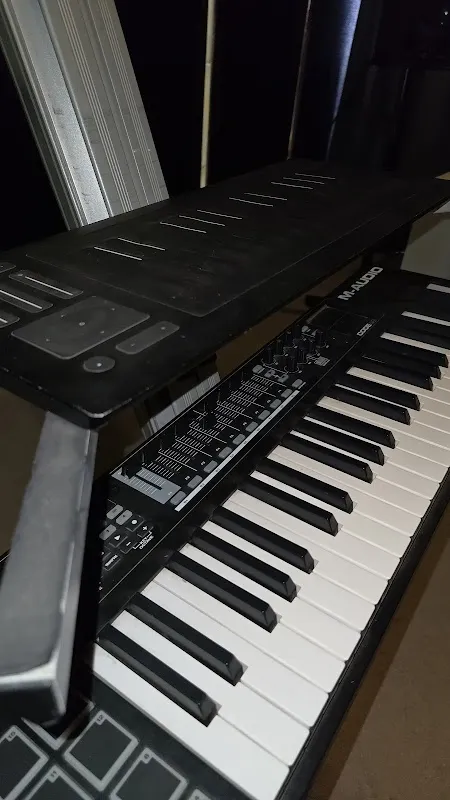 Groove Space Recording & Music Production Studio - Tonk Road