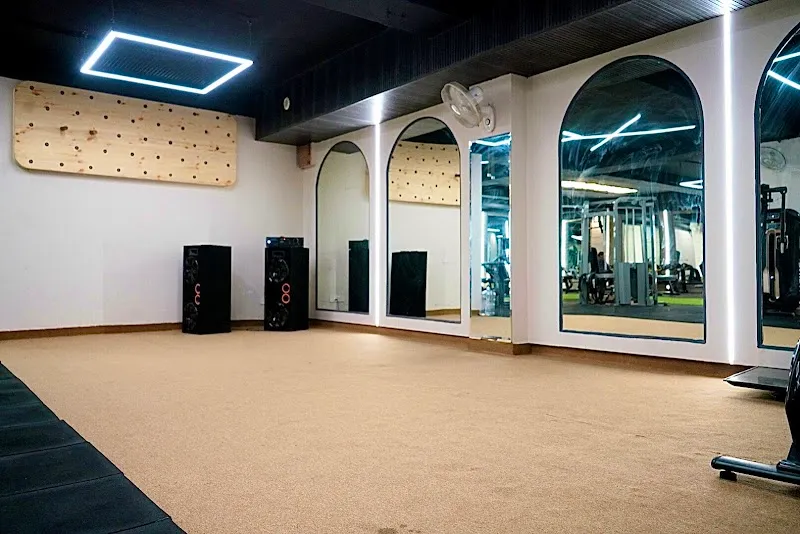 4 Fitness Gym and Personal Training Centre