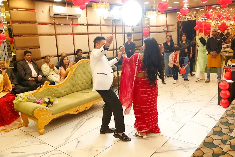 DANCE WITH FEET