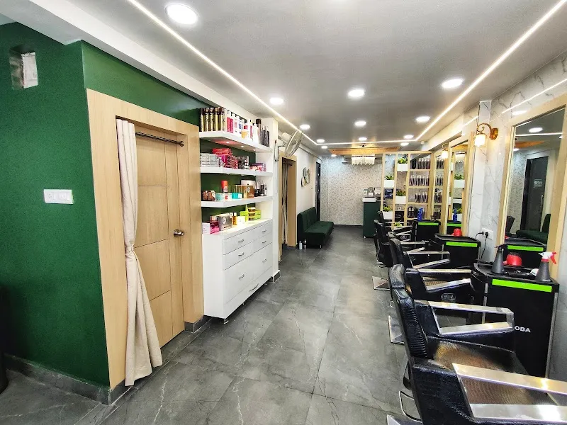 A Makeover Lounge Spa & salon