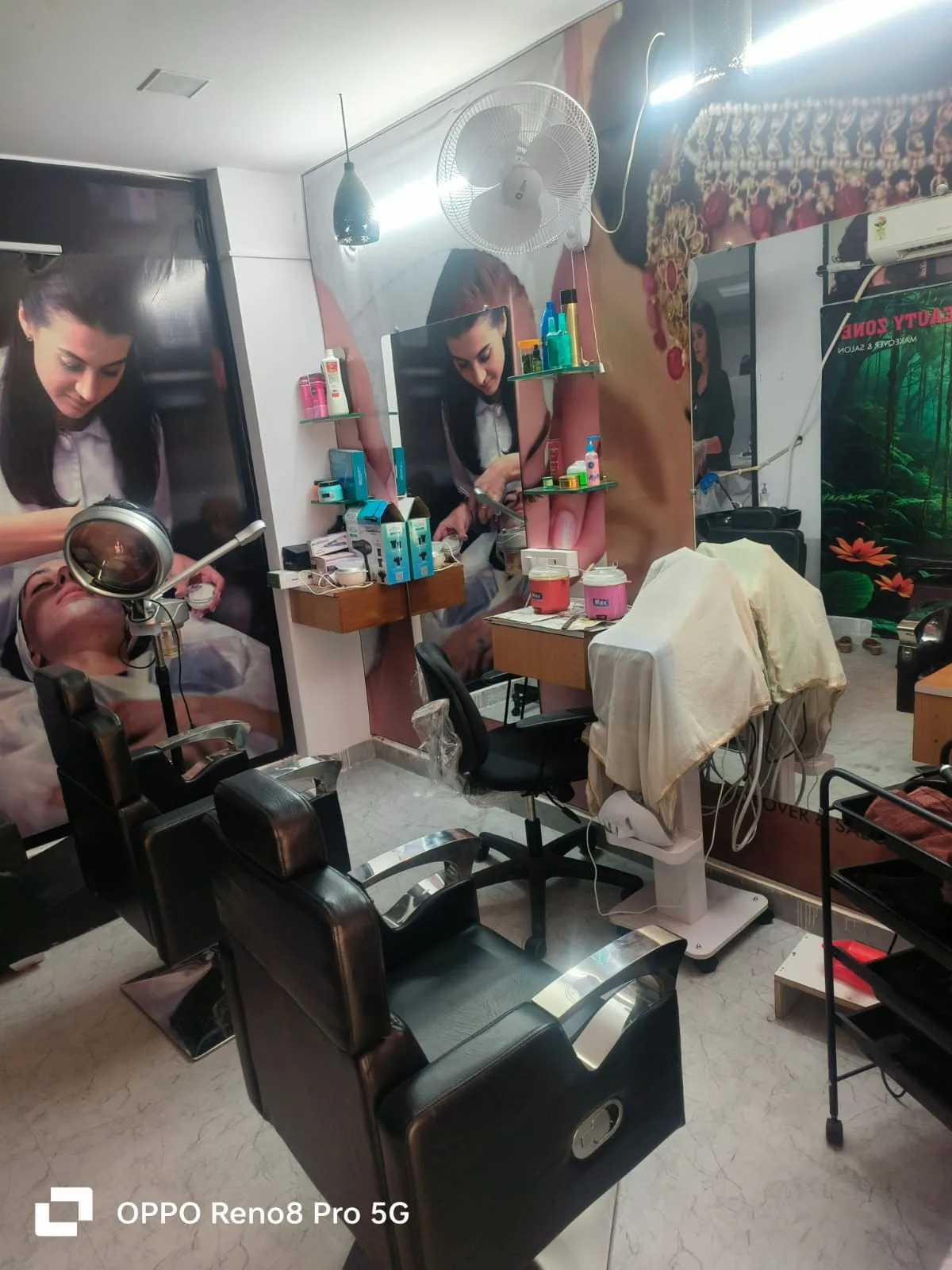 Beauty zone (yasmeen)