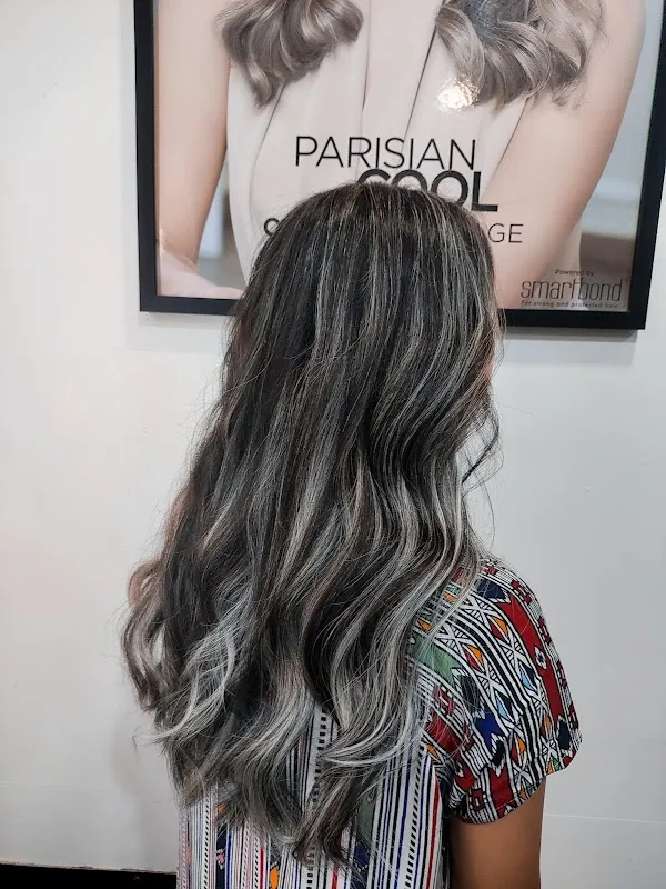 Magnificent Touch Salon - Unisex
