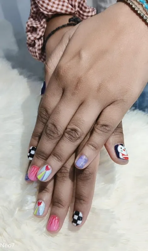 Magnificent Touch Salon - Unisex