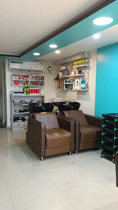 Your World Professional Unisex Salon