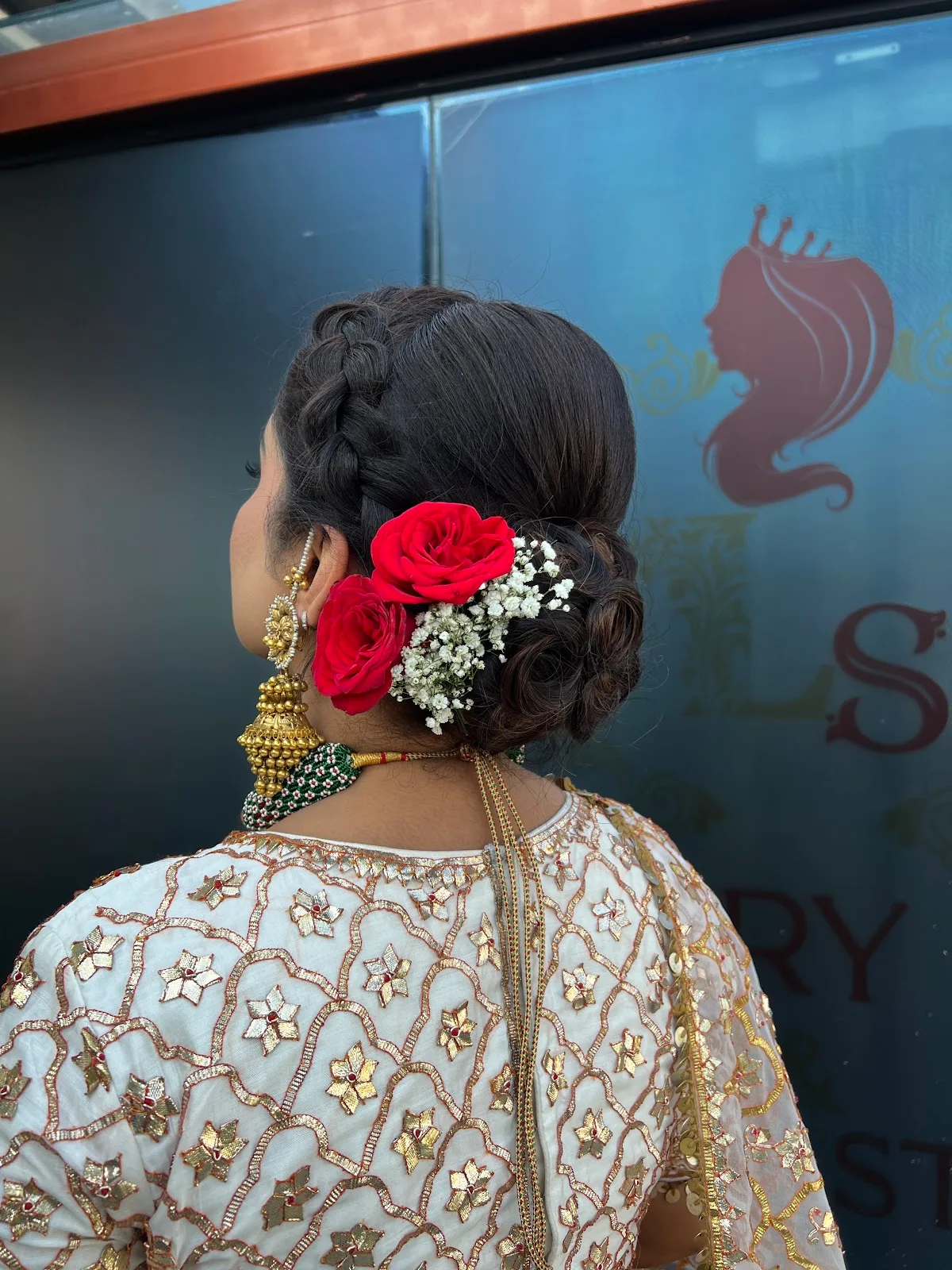 A Luxury Salon & Bridal Studio || Best Salon In surat/ Best hair colour in surat/ Best hair Treatment salon