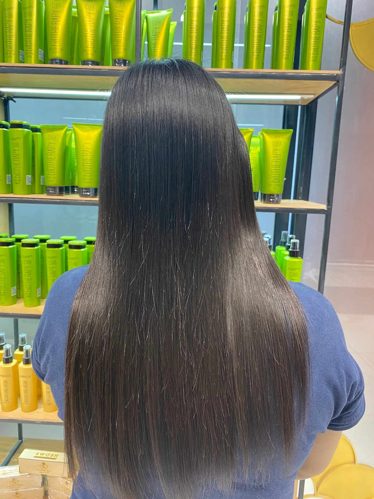 A Luxury Salon & Bridal Studio || Best Salon In surat/ Best hair colour in surat/ Best hair Treatment salon