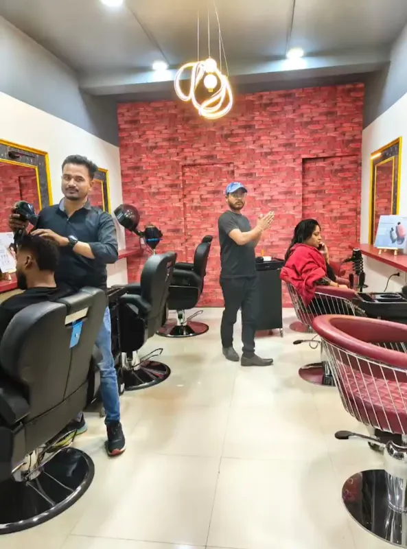 B4U Unisex Salon Saheed Nagar | Top Beauty Parlour in Bhubaneswar