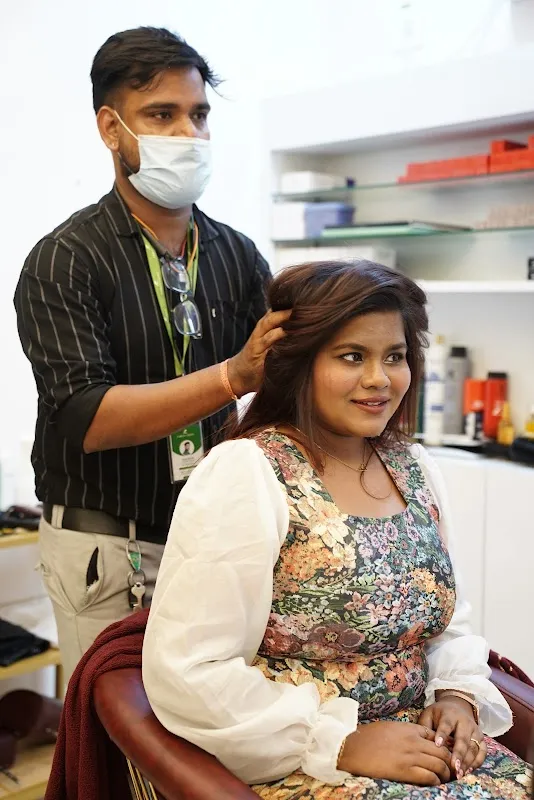 B4U Unisex Salon Saheed Nagar | Top Beauty Parlour in Bhubaneswar