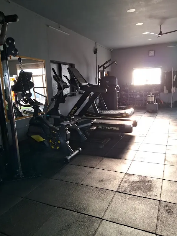 CREATIVE GYM AND FITNESS - BEST GYM IN SANGMNER