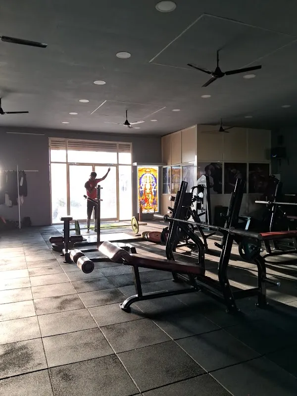 CREATIVE GYM AND FITNESS - BEST GYM IN SANGMNER