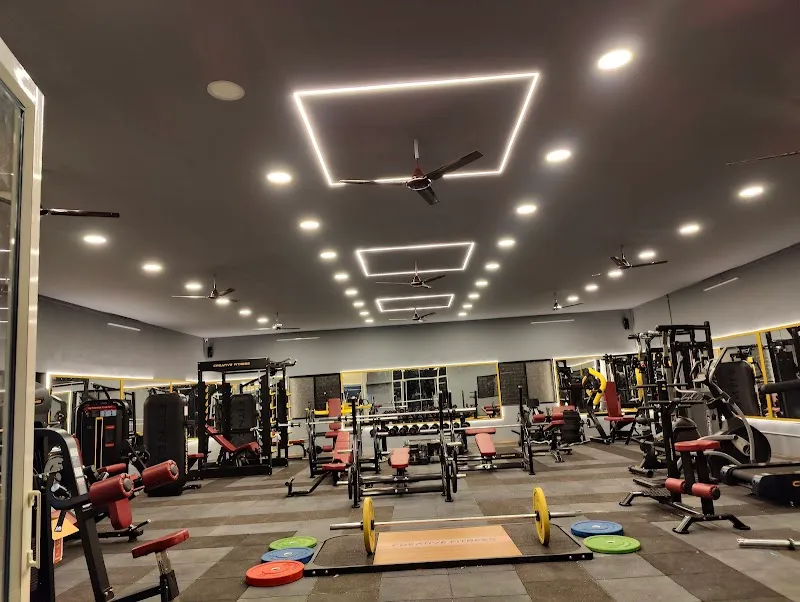 CREATIVE GYM AND FITNESS - BEST GYM IN SANGMNER