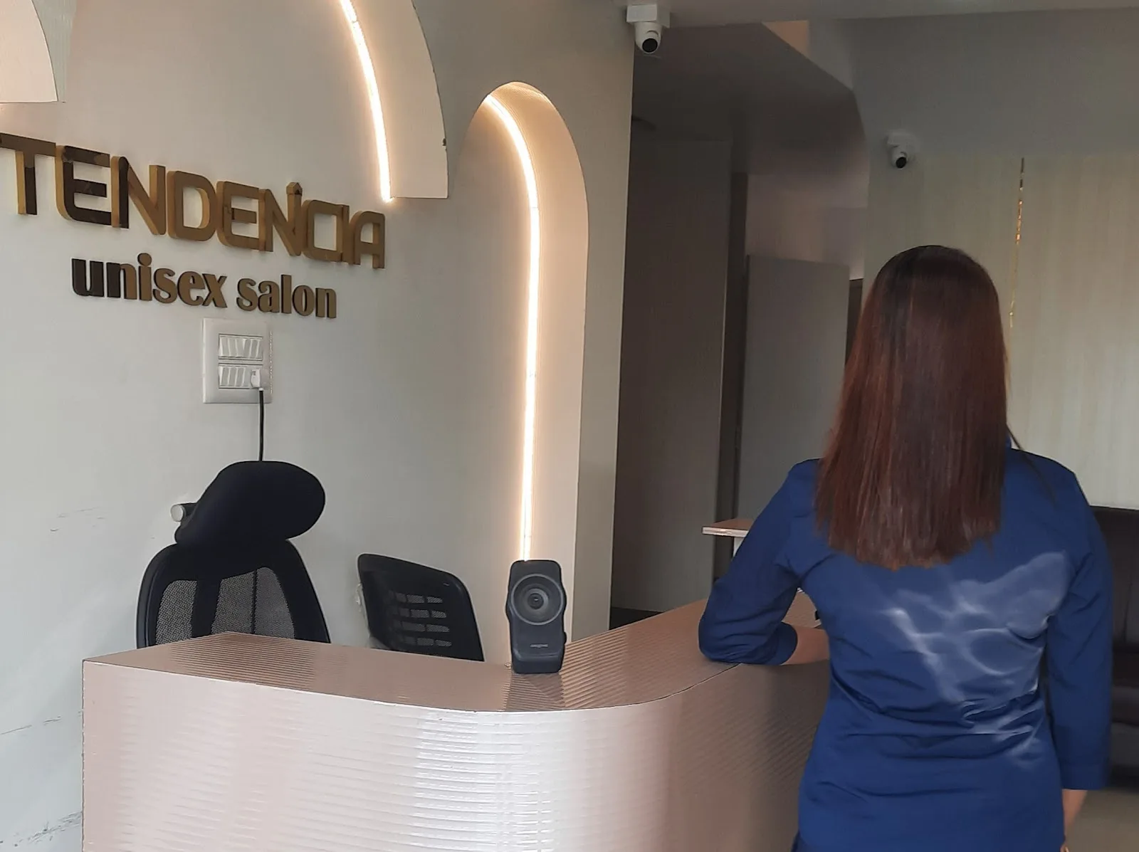 Tendencia Unisex Salon