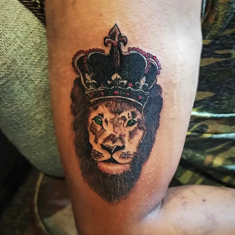 Ekonkar tattoo studio