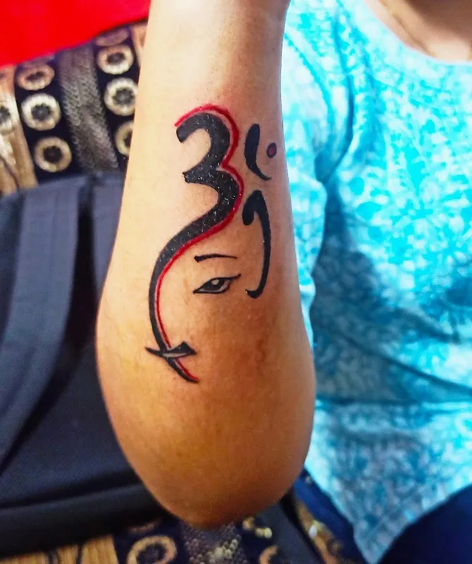 Ekonkar tattoo studio