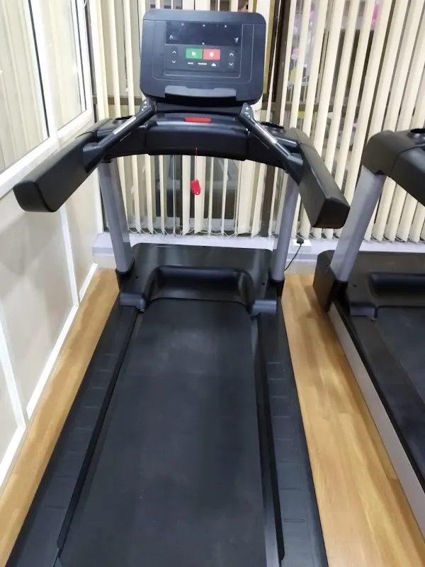 Shape inn. Women's fitness studio