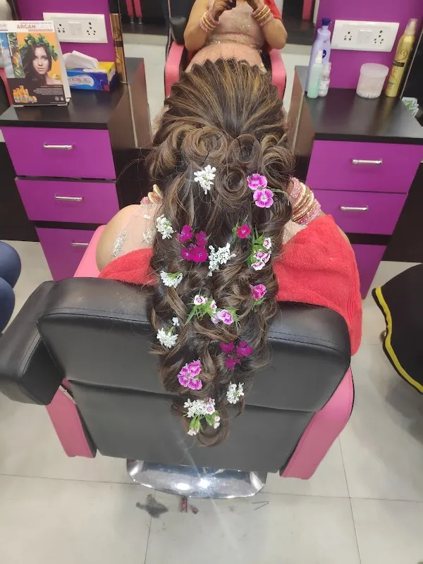 Glam Locks Salon Mehrauli