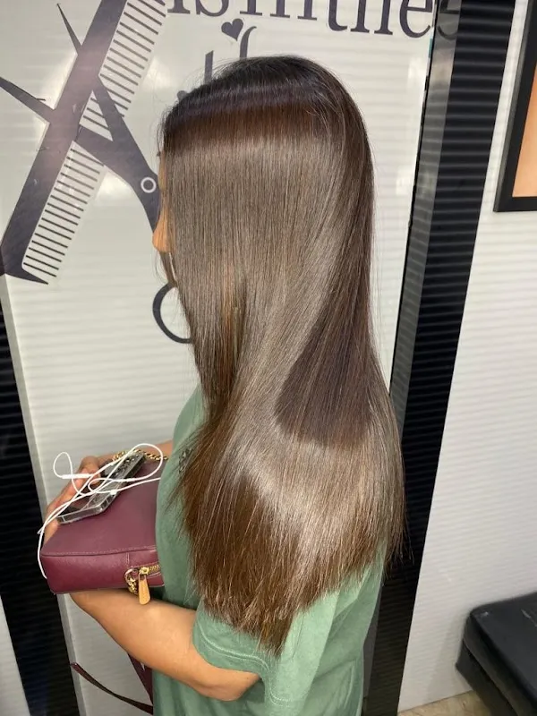 Rahul X Family Salon