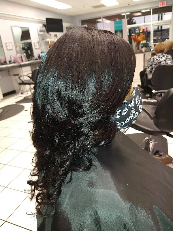 A Touch of Class Beauty Bar Llc