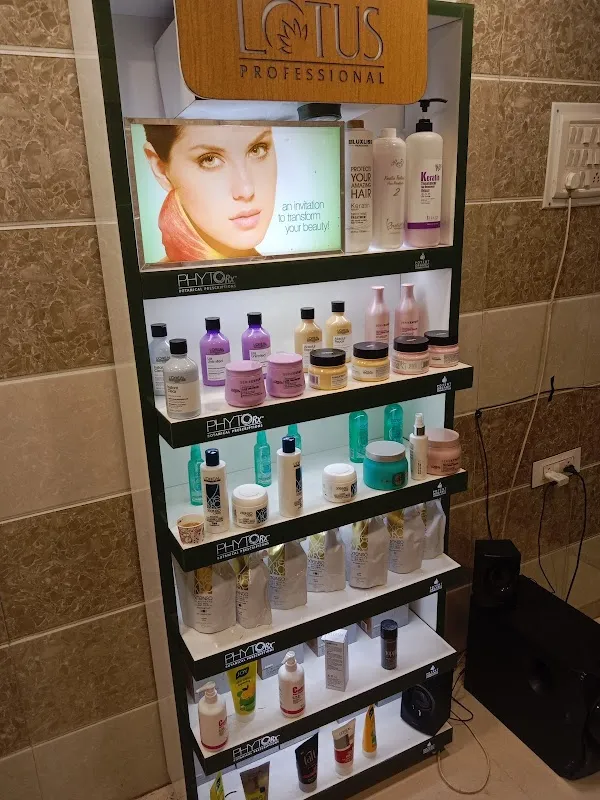CONTRAST UNISEX.SALON
