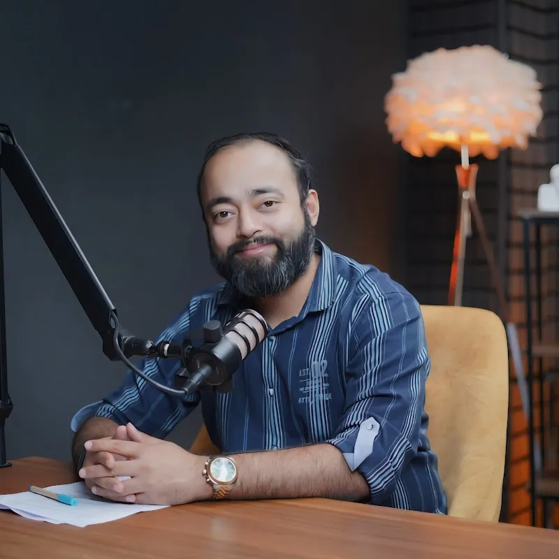 Growup Studios ~ Best Podcast Studio In Noida