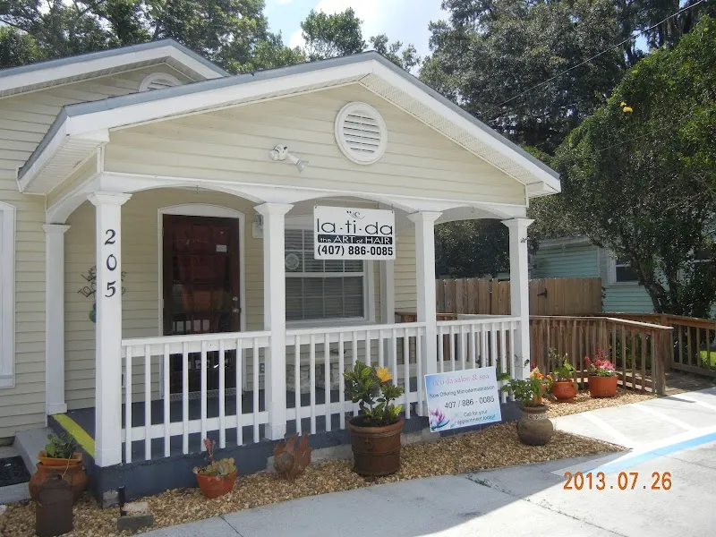 la-ti-da Salon & Spa