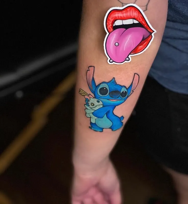 Dolls House Of Ink LLC