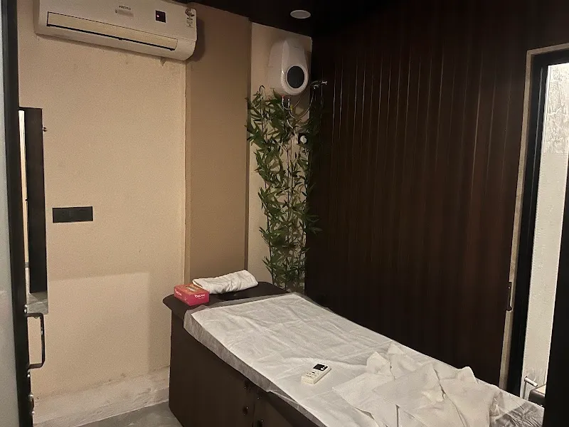 Lee Bella Spa