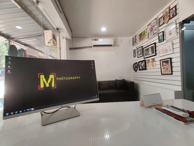 M photography