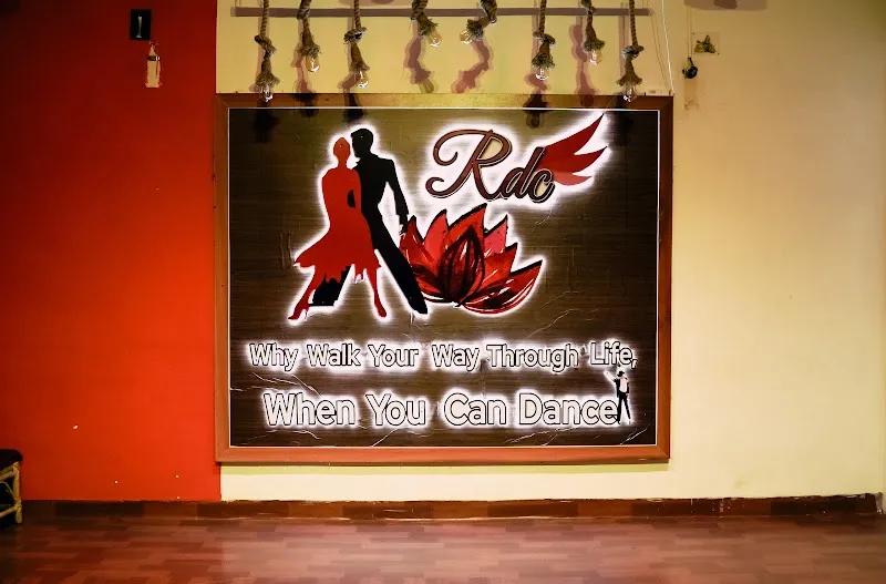 RINHEE'S DANCE COMPANY & TALENT HUB