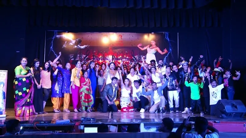 RINHEE'S DANCE COMPANY & TALENT HUB