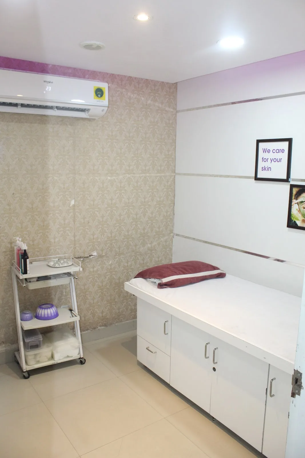Naturals Family salon & spa