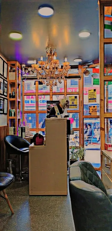 Modern Era Salon