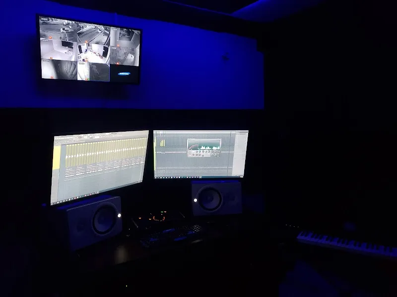 e Studios