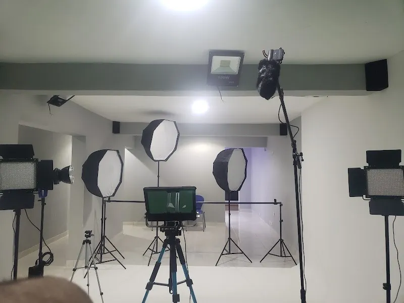 e Studios