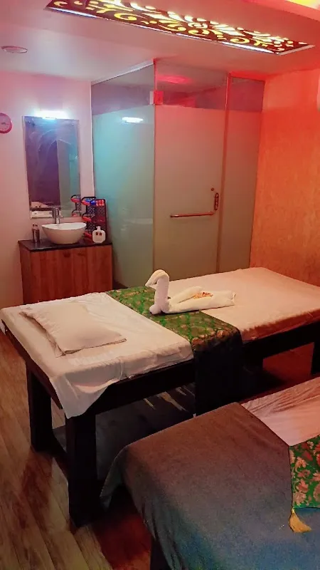 Sky Spa in Fort - Massage Spa in Fort & Colaba