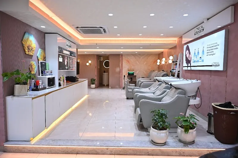 CUT&STYLE Salon - Koramangala, Bengaluru