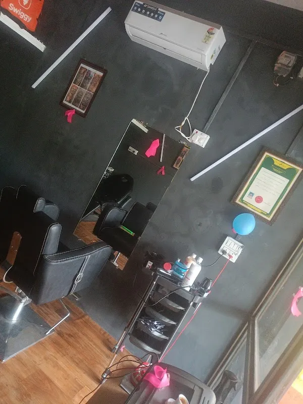 Dj Tattoo and salon