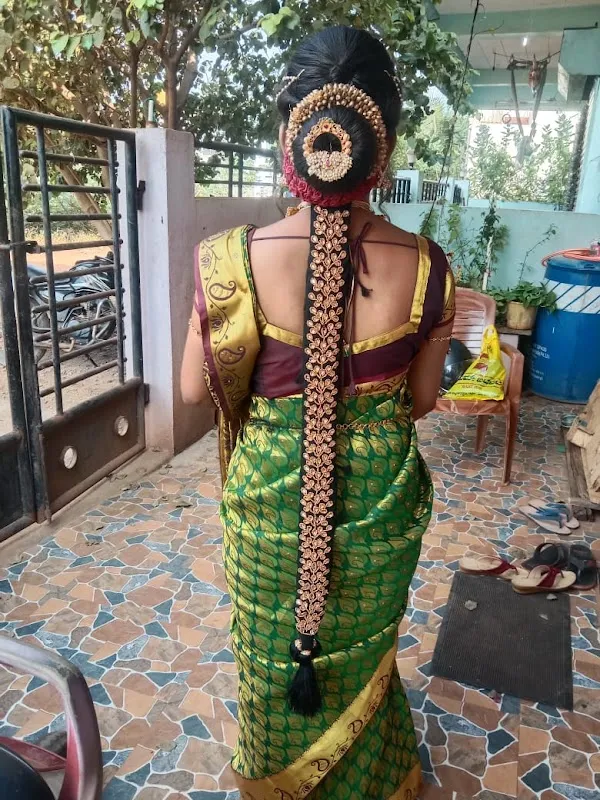 Manjushree Beauty parlour