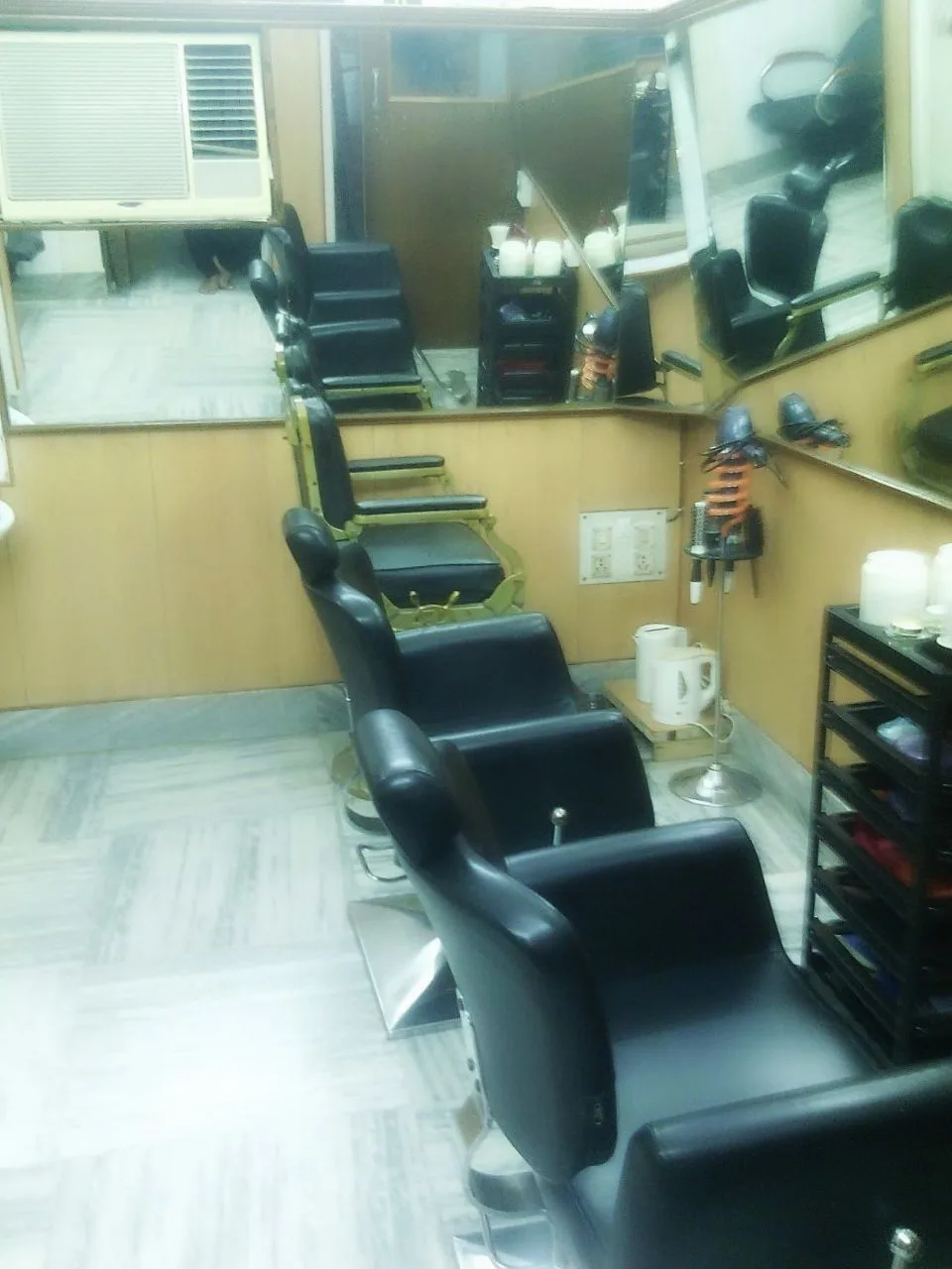 Venus Ladies Beauty Parlour