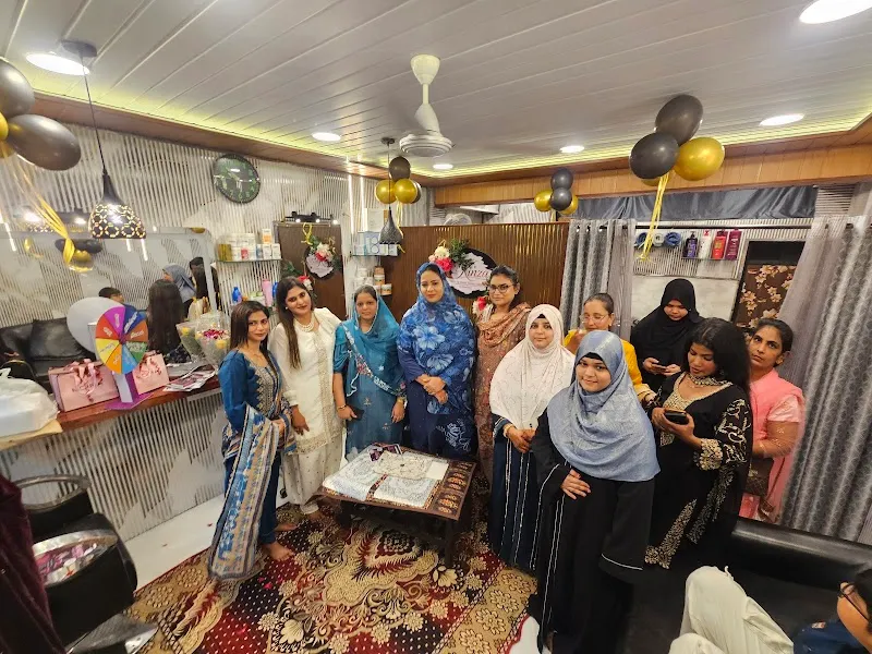 Kinza - Make-up Studio & Beauty Salon