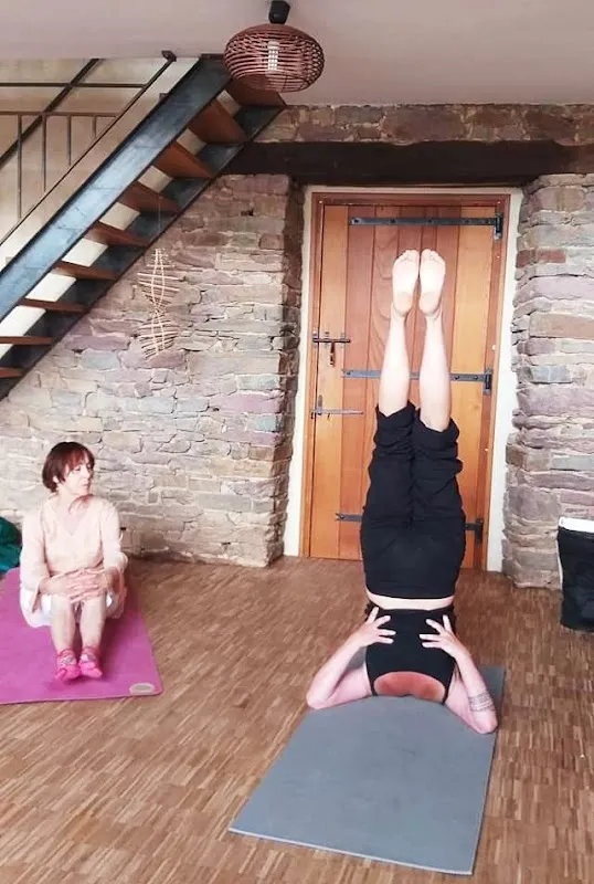 Yoga Nantes | À Corps Free | Yoga De L'énergie