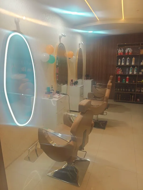 Bad Apple Unisex Salon