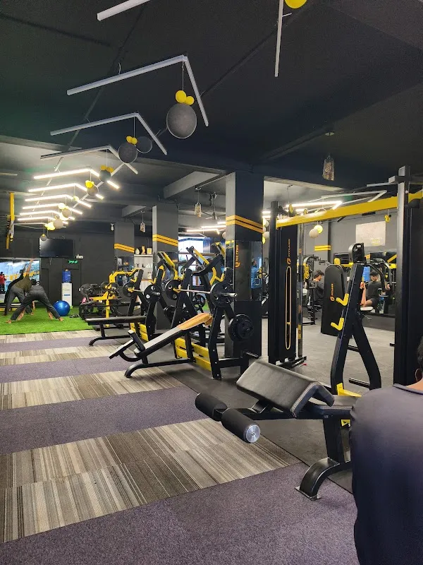New koyas fit land gym