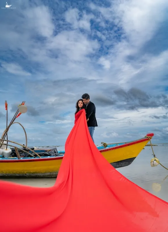 ShutterBoat