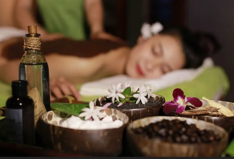Niki home massage service